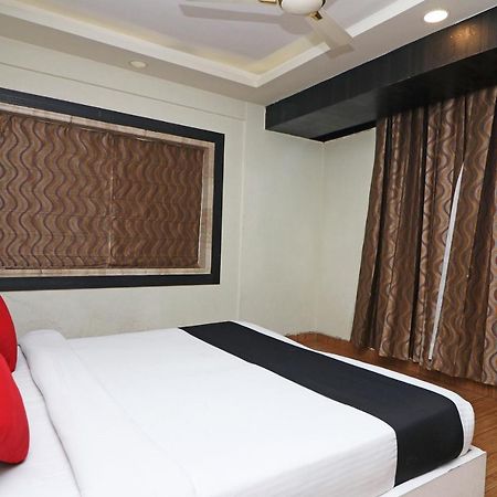 Hotel Emerald Kolkata Luaran gambar