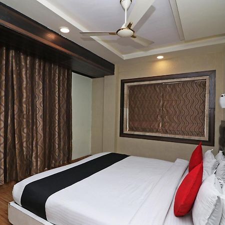 Hotel Emerald Kolkata Luaran gambar