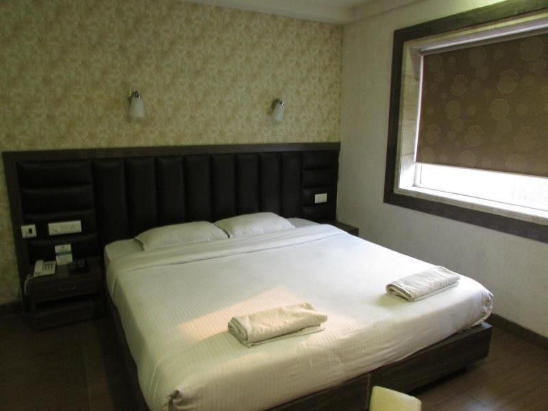 Hotel Emerald Kolkata Luaran gambar
