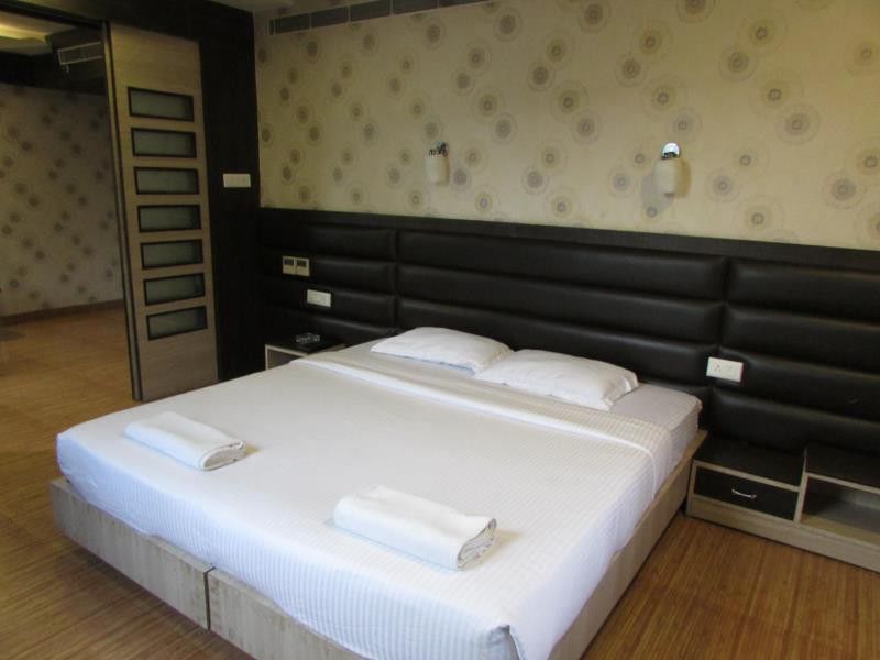 Hotel Emerald Kolkata Luaran gambar