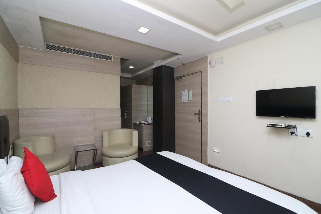 Hotel Emerald Kolkata Luaran gambar
